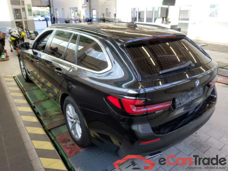 BMW 5 Touring (G31)(2017->) DE - Kb5 520 d Mild-Hybrid EU6d, (Facelift) 2020 - 2024 #4