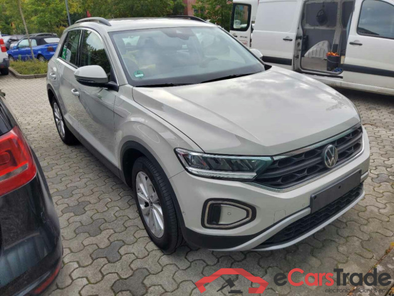 Volkswagen T-Roc (D11)(12.2021->2025) DE - SUV5 1.5 TSI EU6d, Life, (Facelift) 2022 - 2024 #2