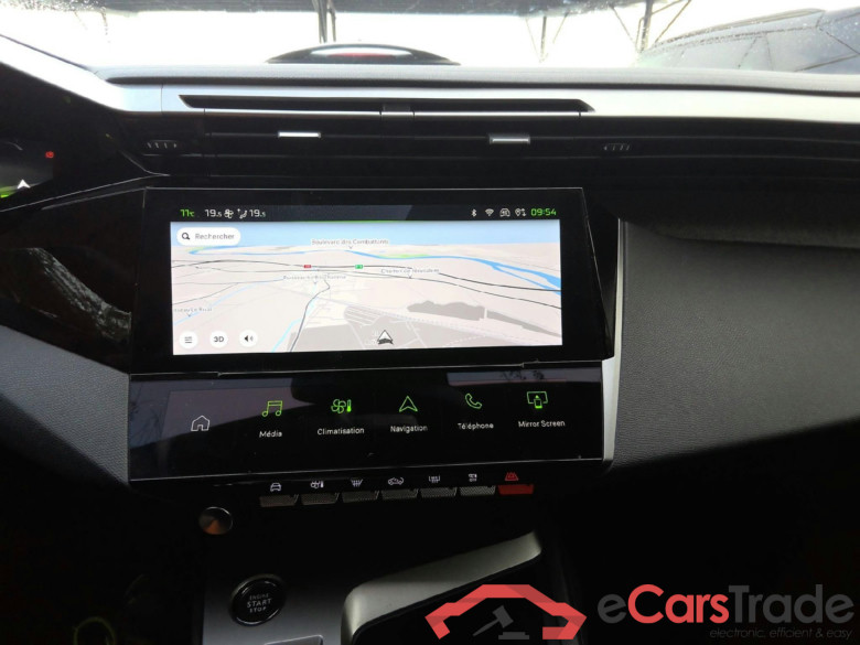 Peugeot 408 Allure Hybrid 145 e-DCS6 #4