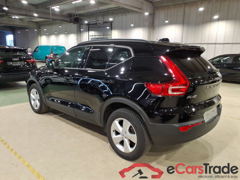 VOLVO XC40 1.5 T2 ESSENTIAL #2