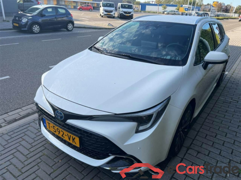 TOYOTA Corolla Touring Sports Hybrid 140 Comfort #1