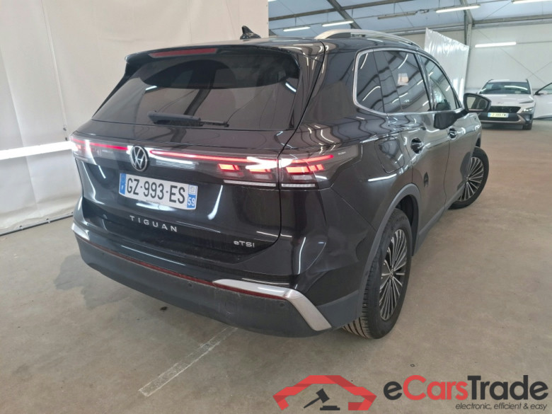 VOLKSWAGEN Tiguan / 2023 / 5P / SUV 1.5 eTSI 150 DSG7 ELEGANCE #3