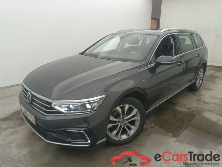 Volkswagen Passat Variant 1.4 TSI DSG6 GTE Business 5d