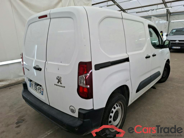 PEUGEOT Partner / 2018 / 4P / Fourgonnette BHDI 100 S&S STANDARD 1000KG PREMIUM #3