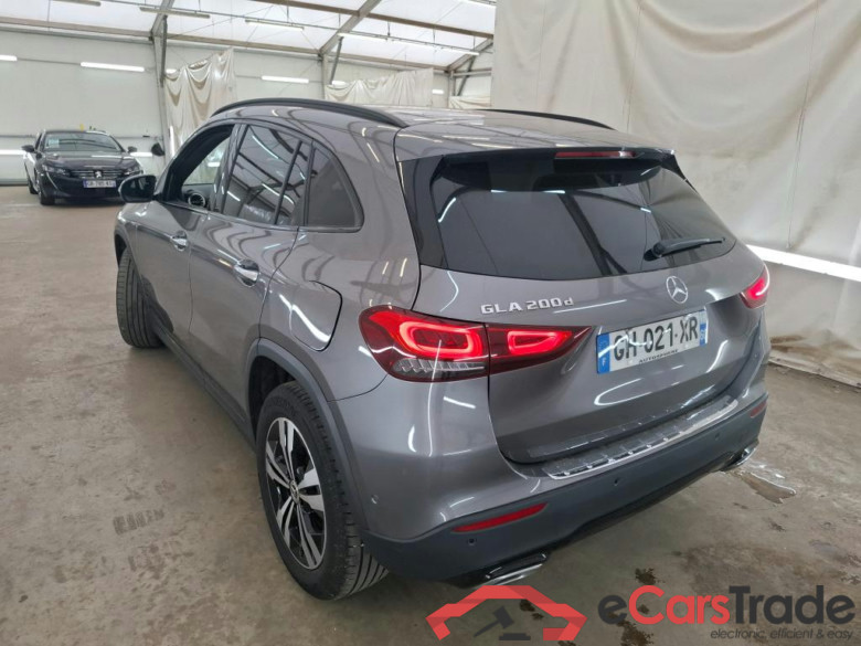MERCEDES-BENZ GLA / 2020 / 5P / SUV 2.0 GLA 200 D PROGRESSIVE LINE DCT #2