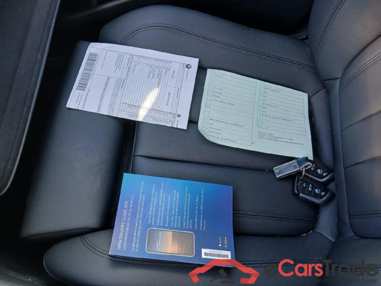 BMW X5 xDrive45e Steptronic Volante M de cuero/Acristalamiento de protec #5