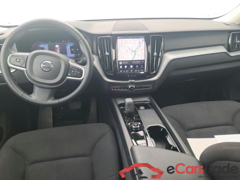 VOLVO XC60 / 2017 / 5P / todoterreno 2.0 B4 D Momentum Pro Auto #3