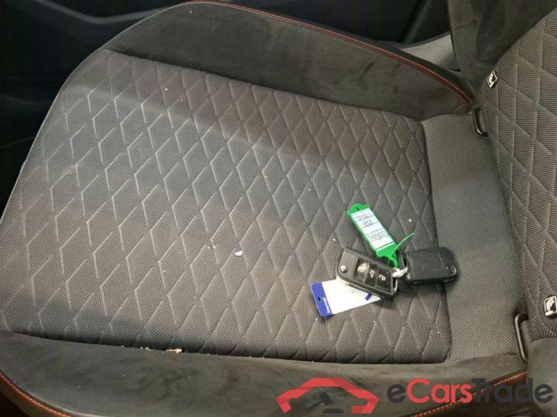 SEAT Tarraco 1.4 TSI e-Hybrid FR PHEV DSG-6 5d #4