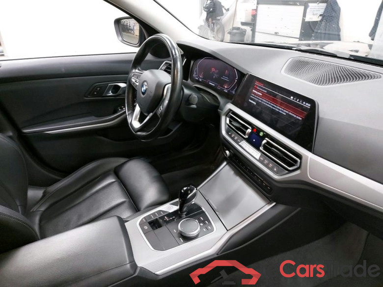 BMW - BMW 3 BERLINE 316dA 122PK Business Edition With Heated Sport Seats & PDC Front & Rear #3