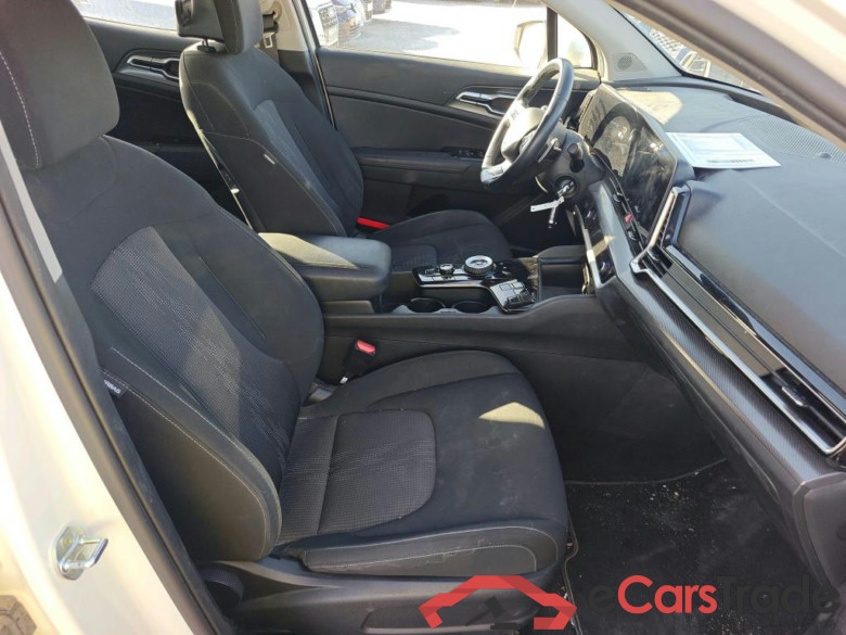 KIA Sportage / 2022 / 5P / todoterreno 1.6 T-GDi HEV 171kW (230CV) Drive 4X2 #6