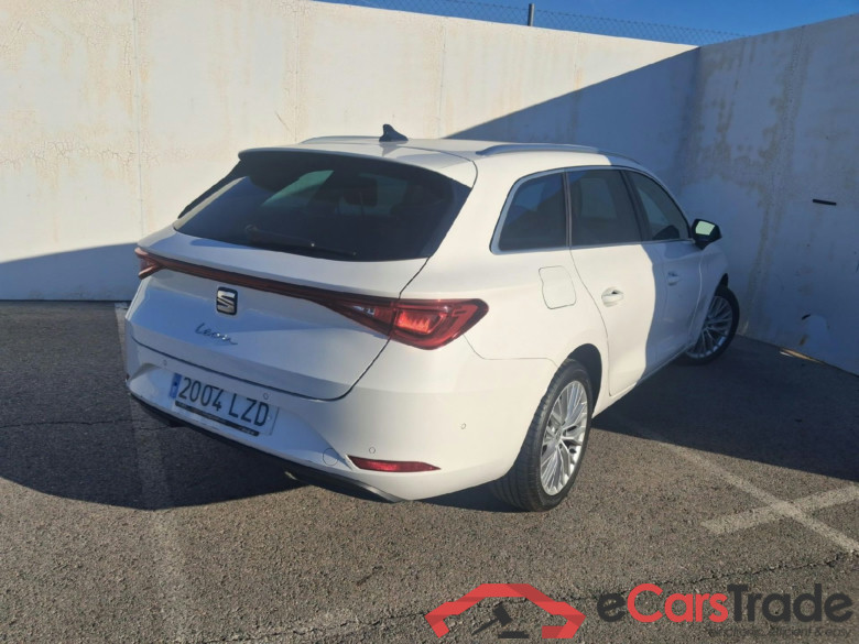 SEAT Nuevo León / 2020 / 5P / familiar SP 1.5 eTSI 110kW DSG S&S Xcellence Go L #2