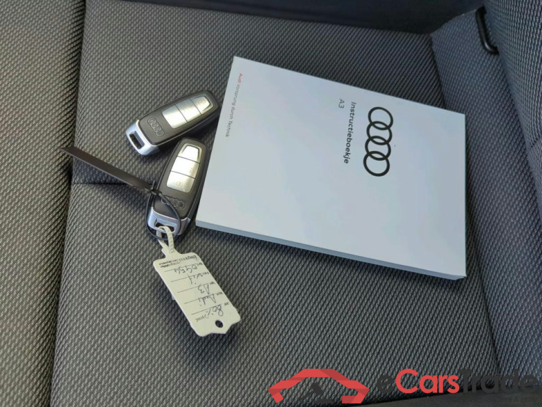 AUDI A3 Limousine 81 kW #6