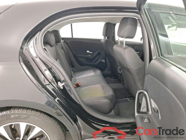 MERCEDES-BENZ CLASS A (W177) A 160 Business Solution #6