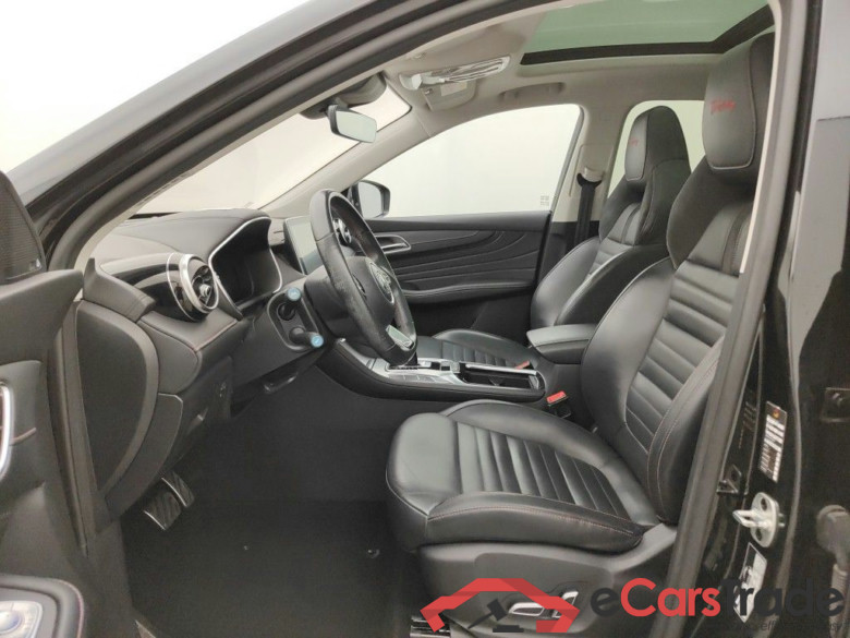 MG EHS 1.5T Luxury 5d #3