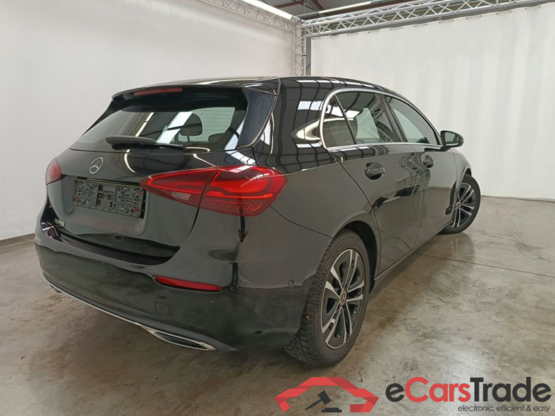 Mercedes-Benz Classe A A 180 Business Line 5d #2