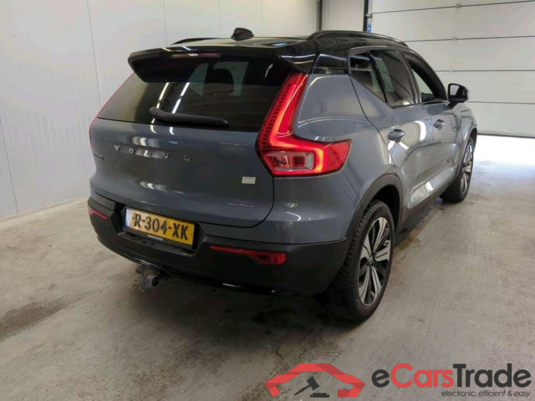 VOLVO XC40 Recharge Plus 70 kWh #2