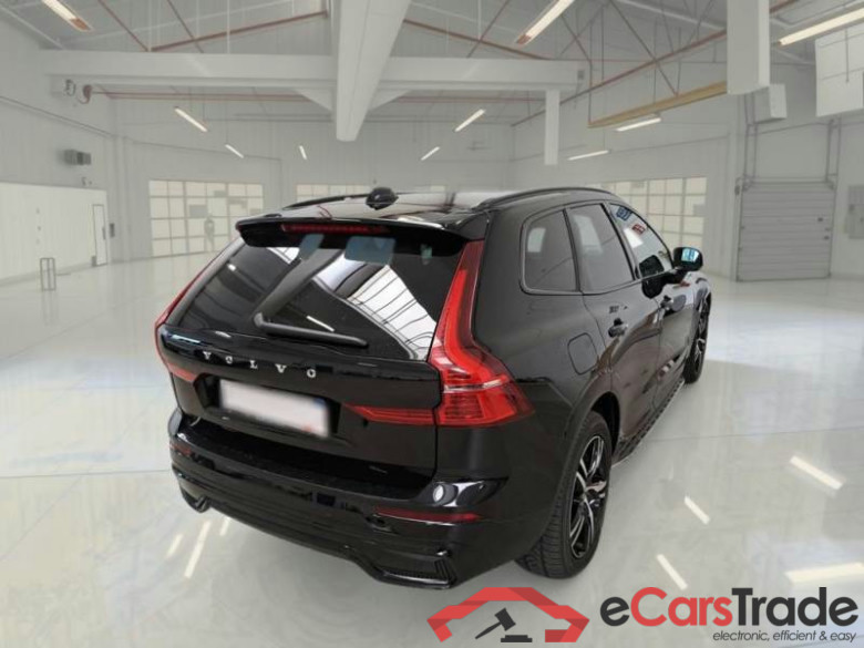 VOLVO XC60 / 2021 / 5P / SUV B4 D AWD AUTOMATICO R-DESIGN #2