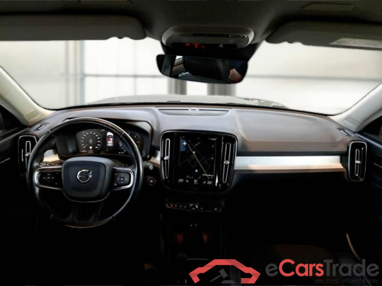 VOLVO XC40 / 2017 / 5P / SUV D4 AWD GEARTRONIC BUSINESS PLUS #3