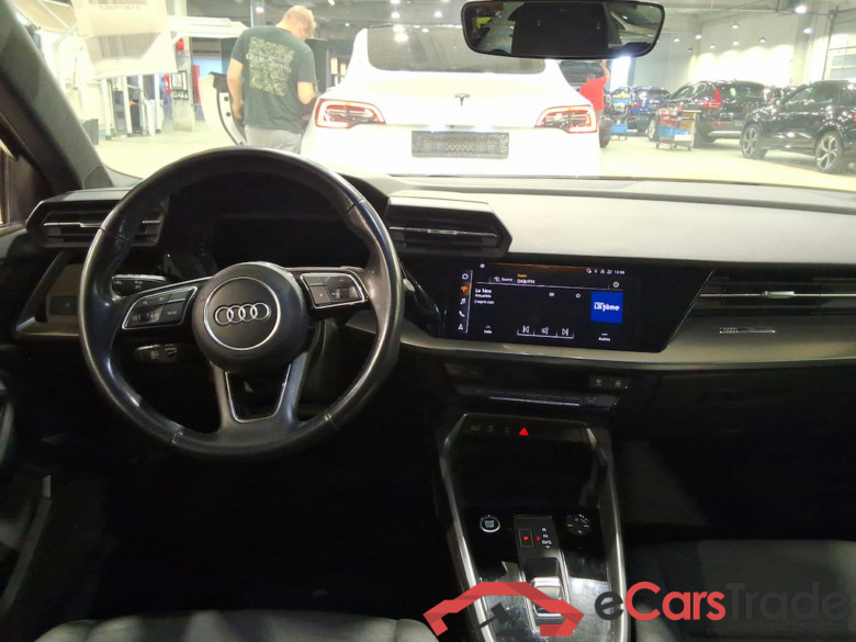 AUDI A3 1.0 TFSI 30 81KW S TRONIC ATTRACTION #6