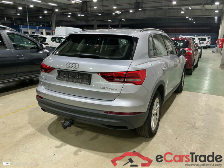AUDI Q3 1.4 45 TFSI E S TRONIC #4