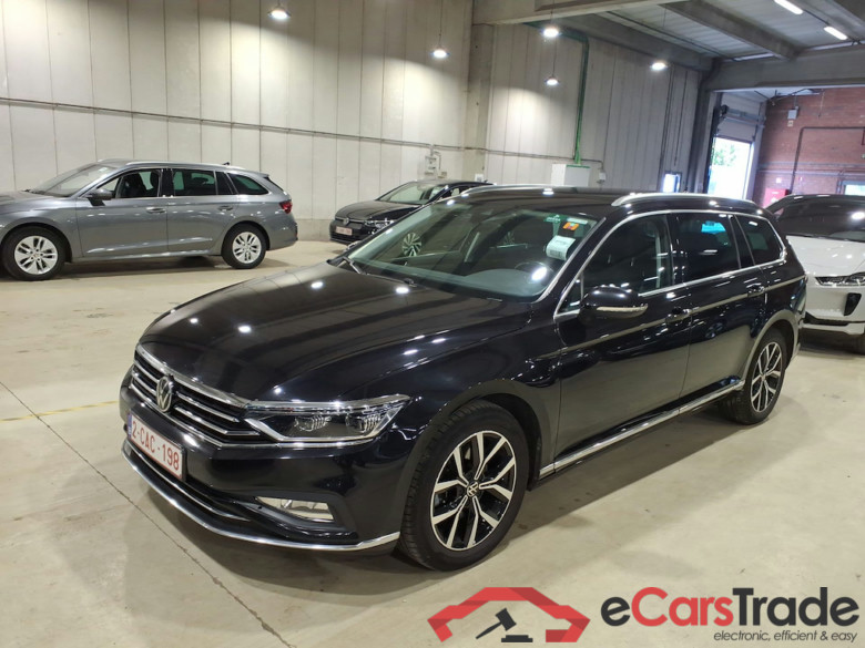 VOLKSWAGEN PASSAT VARIANT 2.0 TDI SCR MSQ 110KW VARIANT ELEGANCE B #1