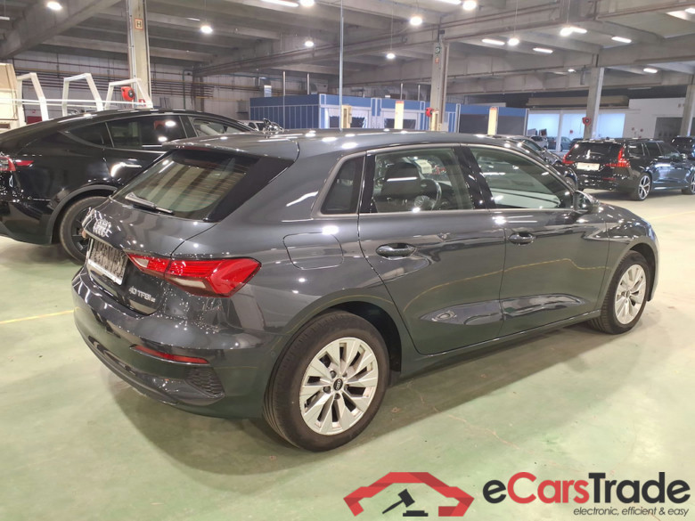 AUDI A3 SPORTBACK 1.4 40 TFSI E S TRONIC SPORTB ATTRACTION #4