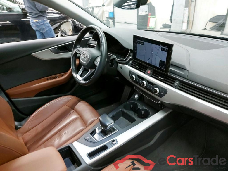 AUDI - AUD A4 AVANT 30 TDi 136PK S-Tronic Business Edition Pack Business Plus With Heated Seats & LED & Active Lane Assist & Assistance City Pack & APS Front & Rear #3