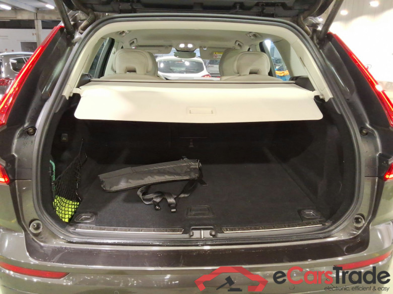 VOLVO XC60 2.0 B4 D MHEV MOMENTUM PRO AUTO #3