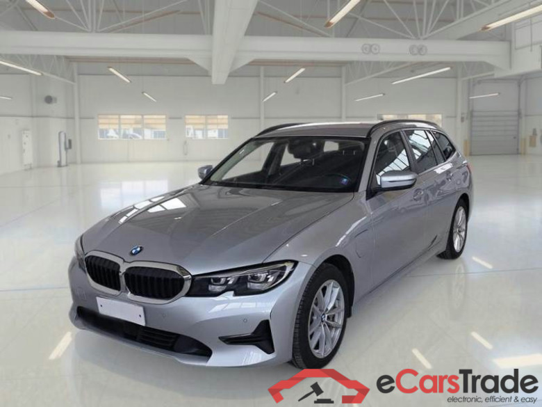 BMW SERIE 3 / 2018 / 5P / STATION WAGON 330E TOURING AUTO