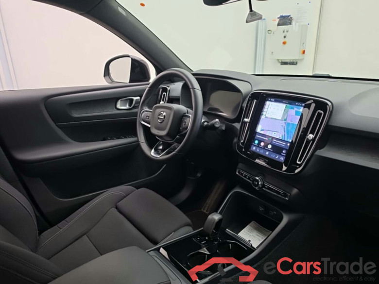 VOLVO XC40 RECHARGE CORE #3