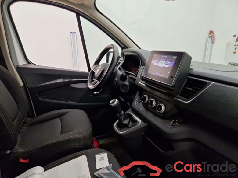 RENAULT TRAFIC 2.0 ENERGY BLUE DCI GRAND CONF #3