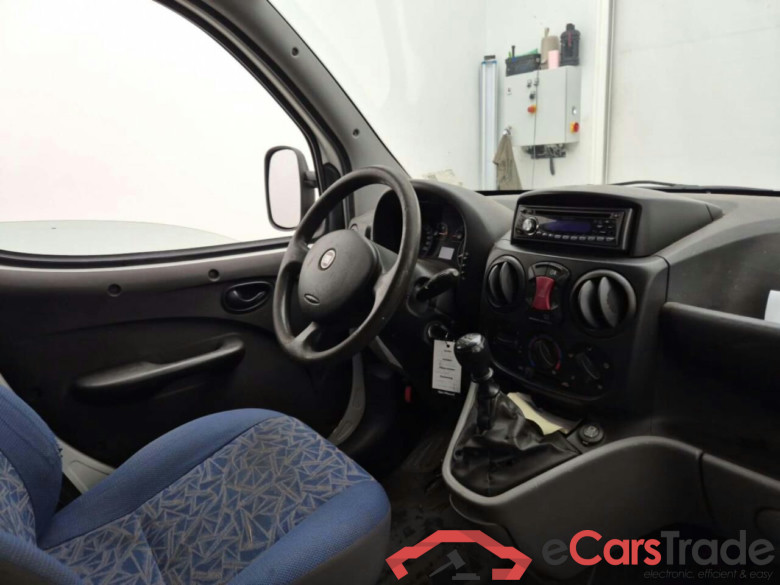 FIAT Doblò 1.4 Comfort Maxi #3