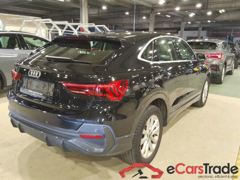 AUDI Q3 Sportback 1.4 45 TFSI E S TRONIC #4