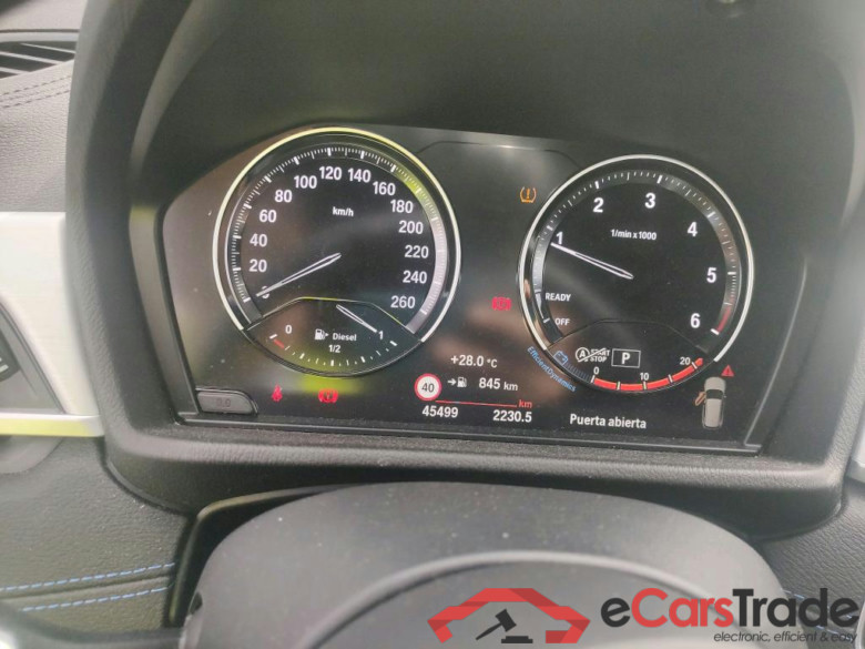 BMW X1 / 2019 / 5P / todoterreno sDrive18d PAQUETE M #4