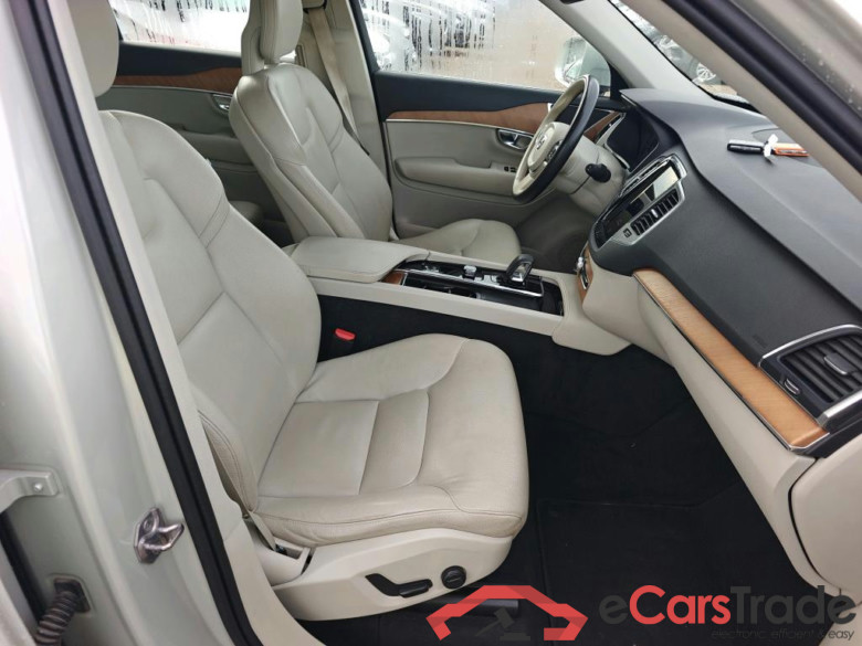 VOLVO XC90 / 2019 / 5P / todoterreno 2.0 B5 D AWD Momentum Pro Auto #6