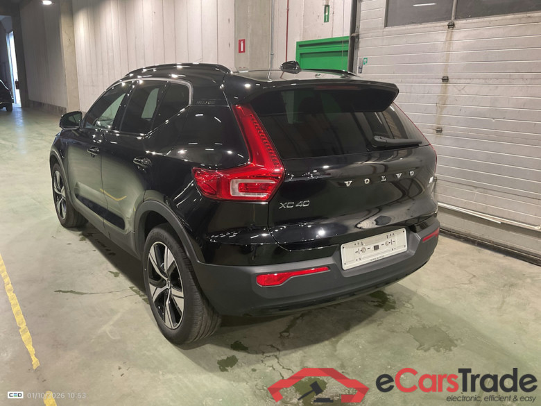 VOLVO XC40 1.5 T5 PHEV R-DESIGN DCT #3