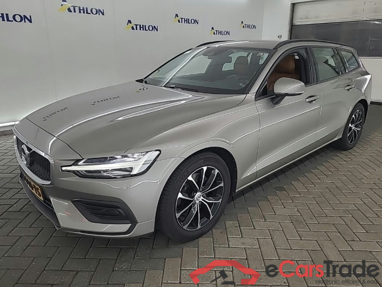 VOLVO V60 B3 Automaat Momentum Advantage 5D 120kW #1