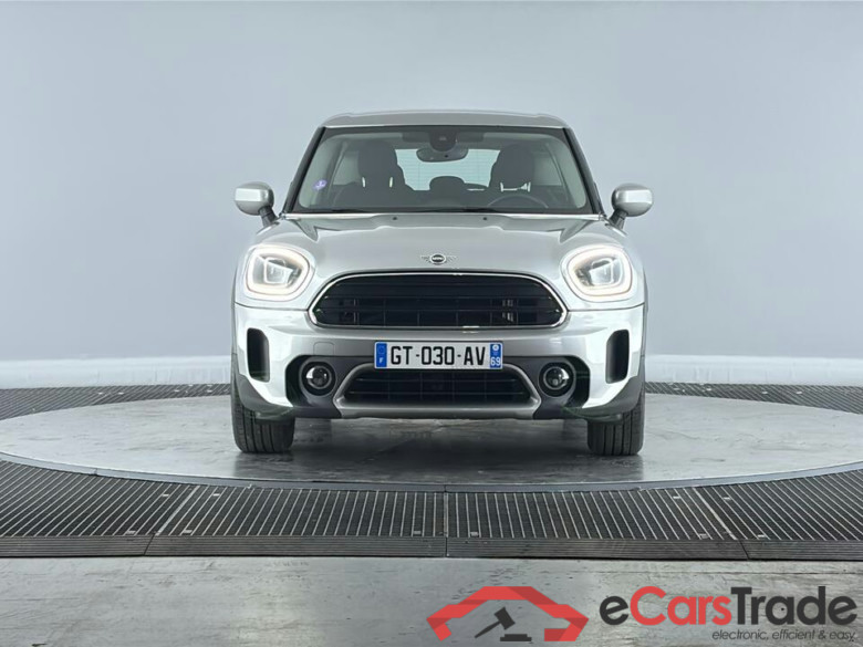 MINI Countryman / 2020 / 5P / Crossover Cooper Essential 136 ch BVA7 / PRÊT A VENDRE