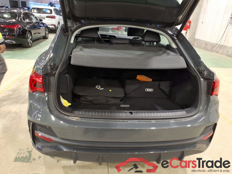 AUDI Q3 Sportback 1.4 45 TFSI E S TRONIC #3