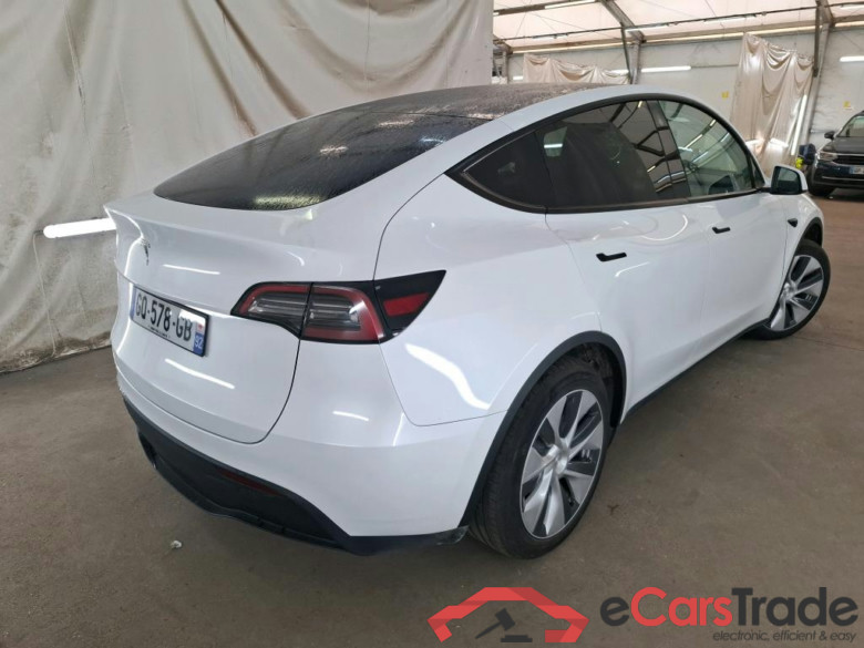 TESLA Model Y / 2021 / 5P / SUV RWD #6