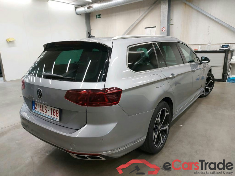 VOLKSWAGEN - VW  PASSAT VARIANT TDI 150PK DSG7 Elegance Business Pack R LINE With Nappa Heated Seats & Nav Pro & Matrix LED & Electric Foldable Trailer Hook #2
