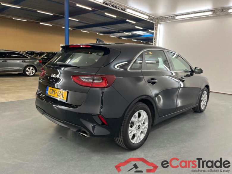 KIA Ceed 1.5 T-GDi DynamicLine #4