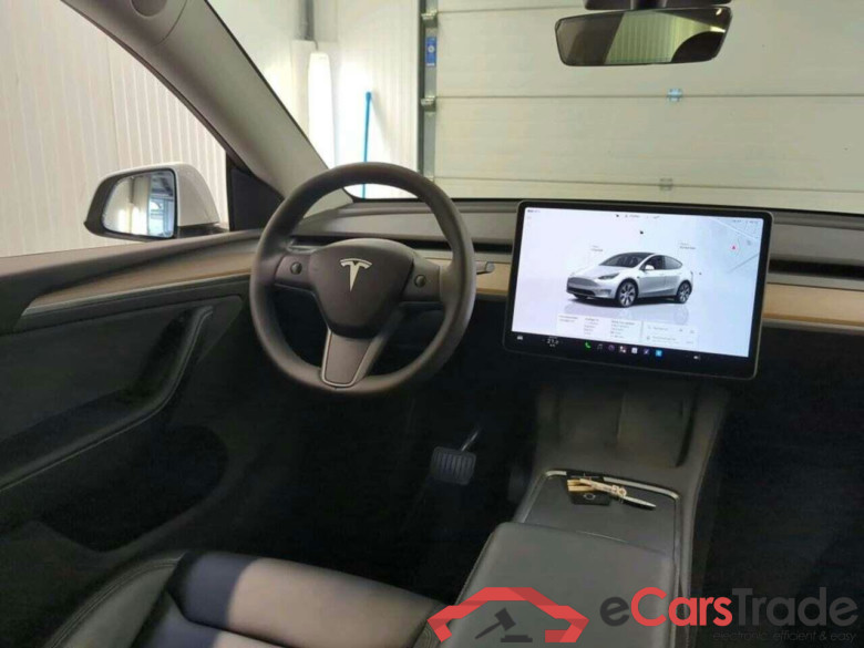 Tesla Model Y RWD 58 kWh #3