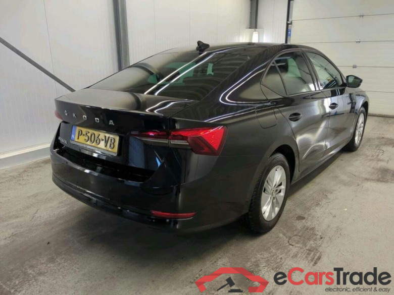 SKODA Octavia 1.0 TSI Ambition #2