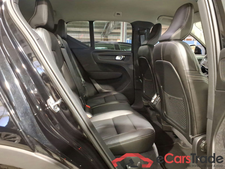 VOLVO XC40 1.5 T2 INSCRIPTION #5