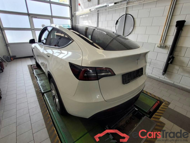 Tesla Model Y (01.2021->) DE - SUV5 Dual, Maximale Reichweite Dual AWD, 2021 - 2025 #4