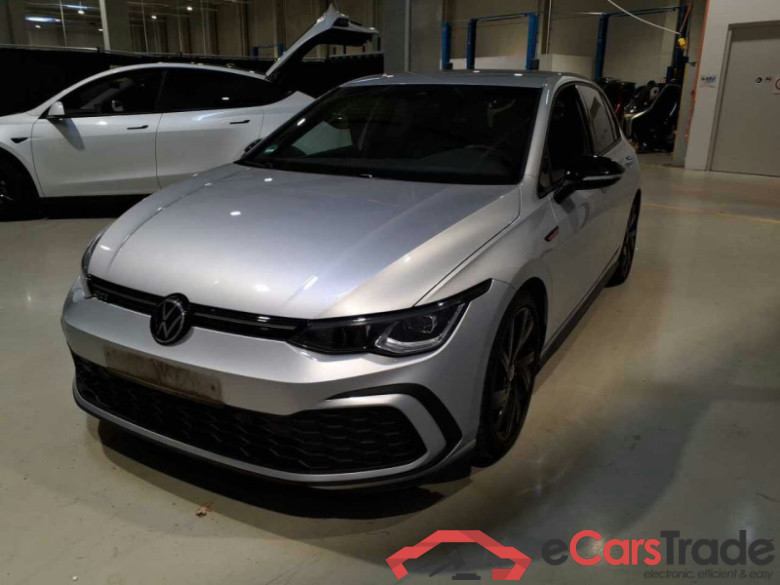 Volkswagen Golf VIII Lim. (CD1)(12.2019->2024) DE - LimS5 2.0 TSI EU6d, GTI OPF, 2020 - 2024 #1