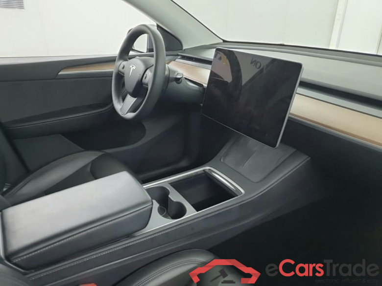 Tesla Model Y Performance Dual Motor AWD 5D 393kW #6