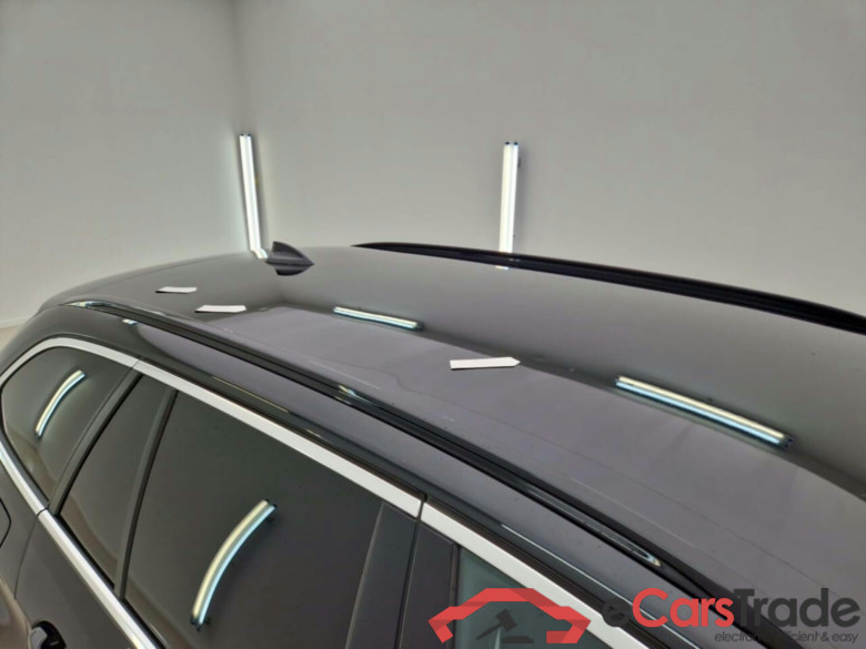 BMW 5-SERIE TOURING 520E AUT #6