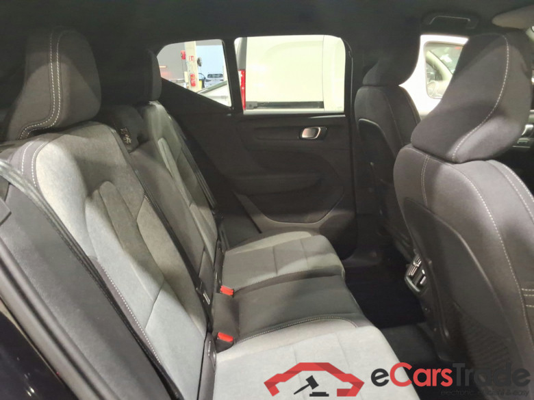 VOLVO XC40 1.5 T2 PLUS LIMITED EDITION AUTO #5